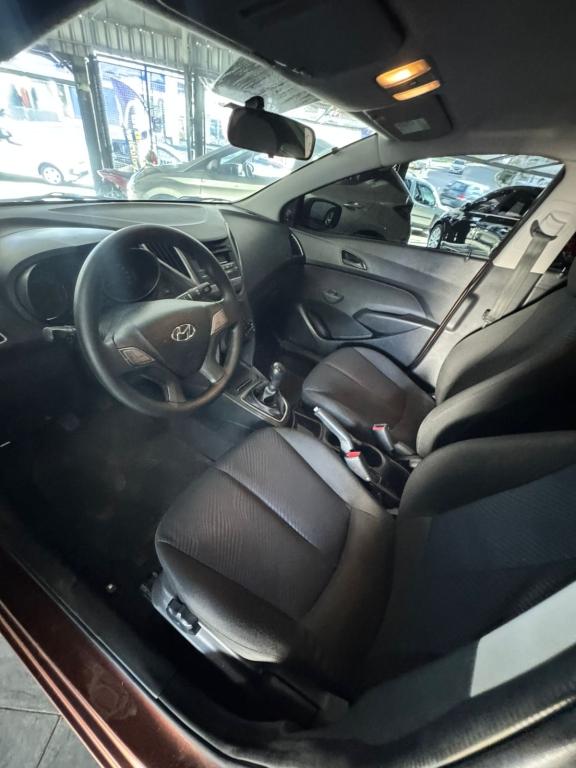 HYUNDAI HB 20 Hatch - Foto