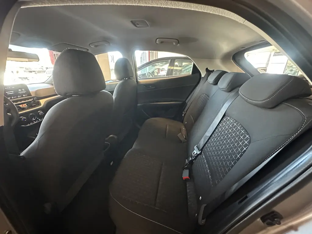HYUNDAI HB 20 Hatch - Foto