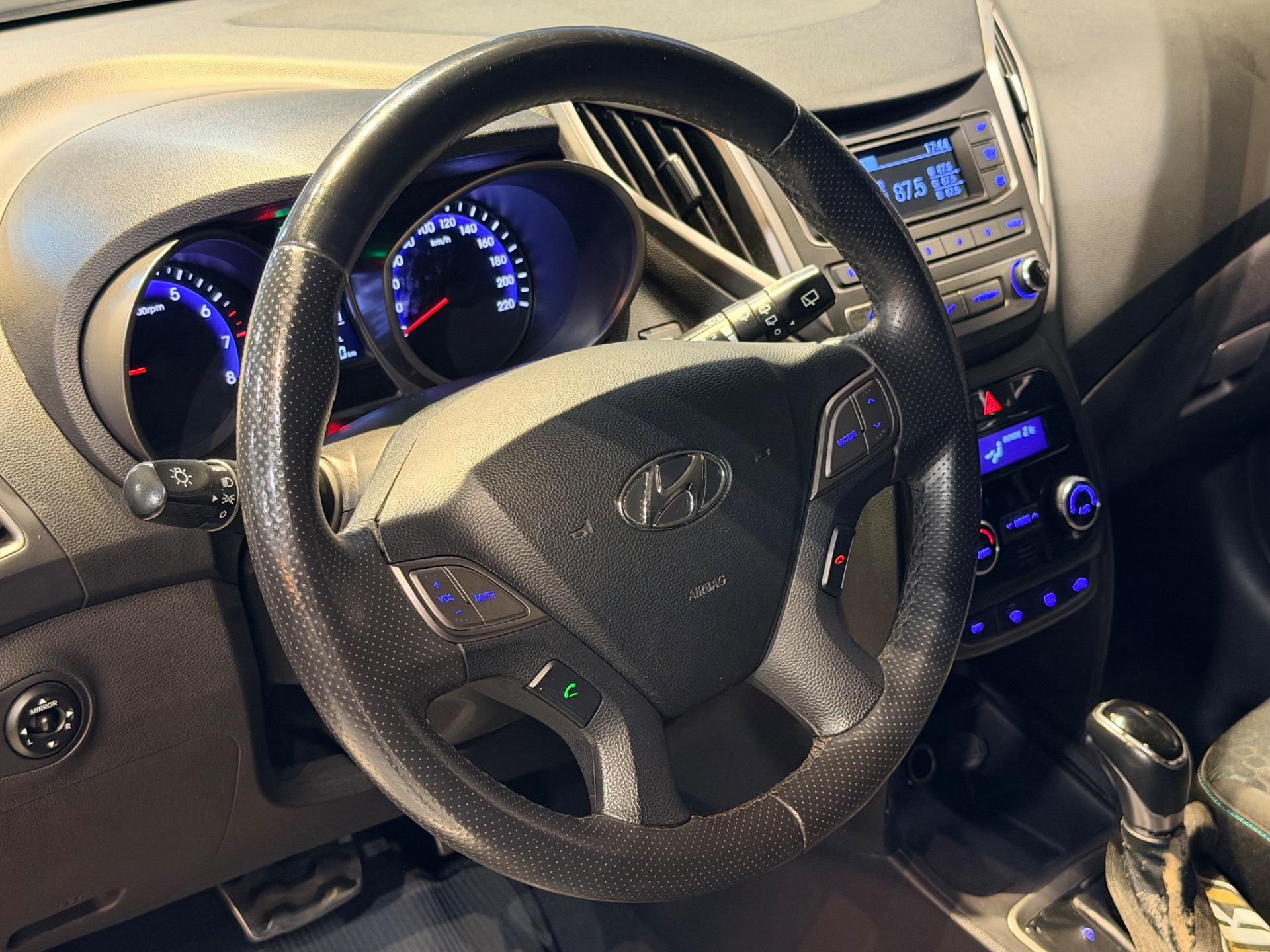 HYUNDAI HB 20 Hatch X - Foto