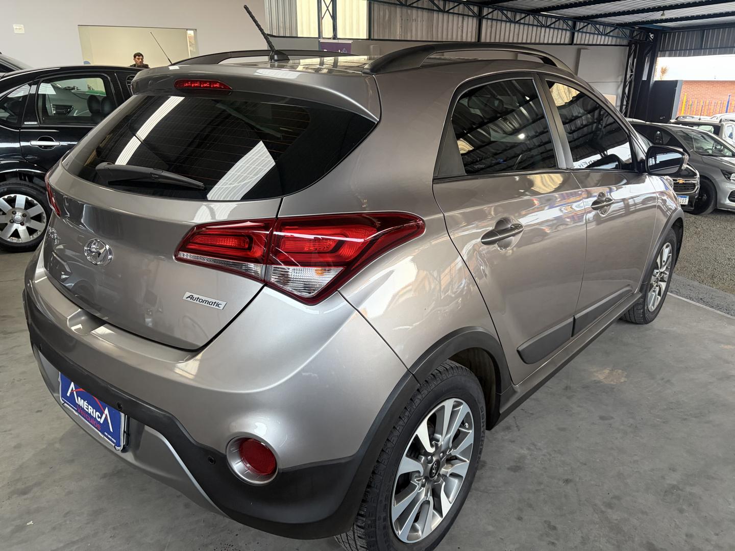 HYUNDAI HB 20 Hatch X - Foto
