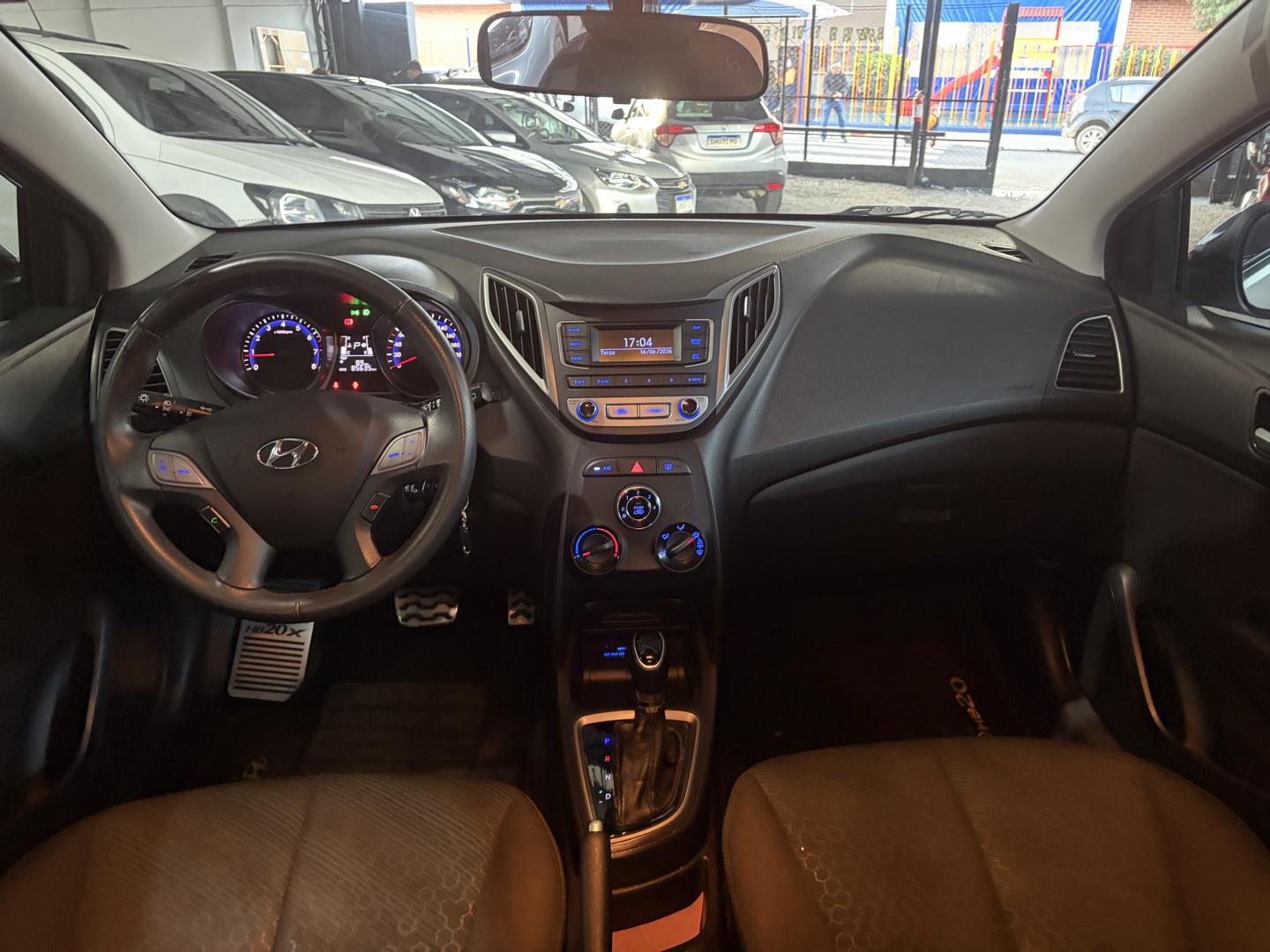 HYUNDAI HB 20 Hatch X - Foto