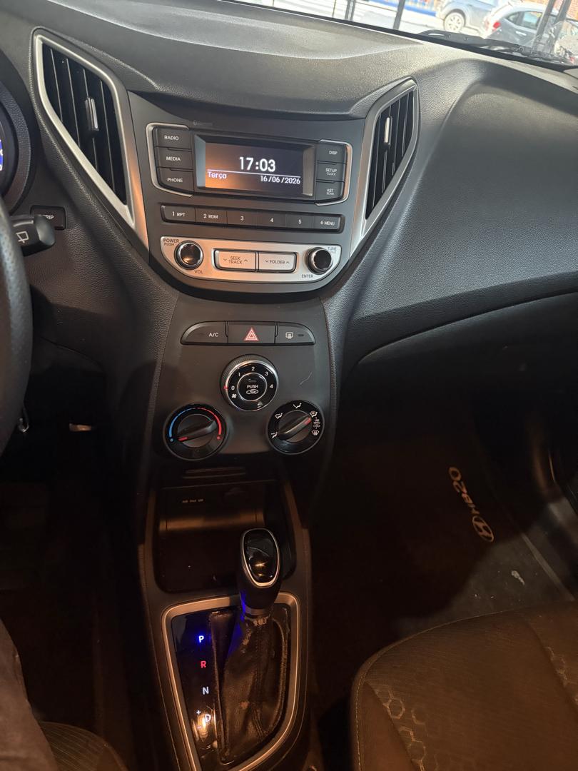 HYUNDAI HB 20 Hatch X - Foto