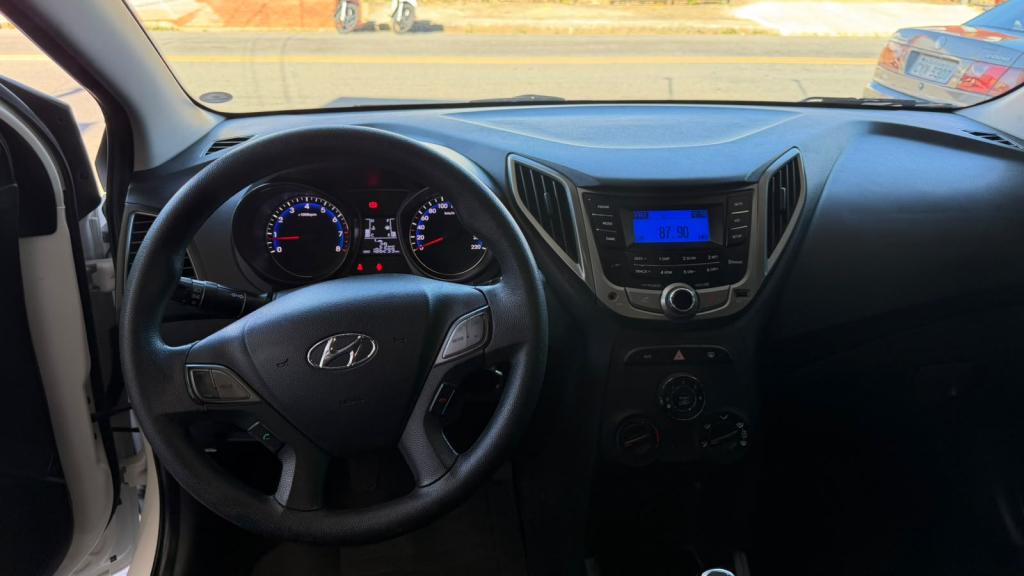HYUNDAI HB 20 Hatch - Foto