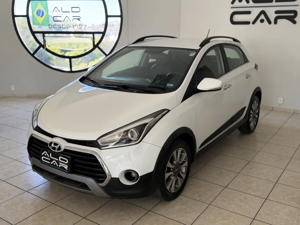 HYUNDAI HB 20 Hatch X