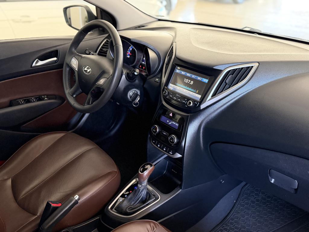 HYUNDAI HB 20 Hatch X - Foto