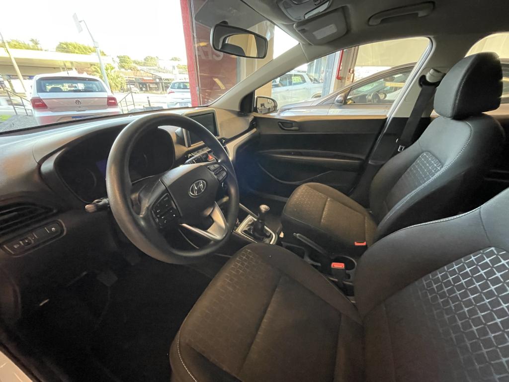 HYUNDAI HB 20 Hatch - Foto