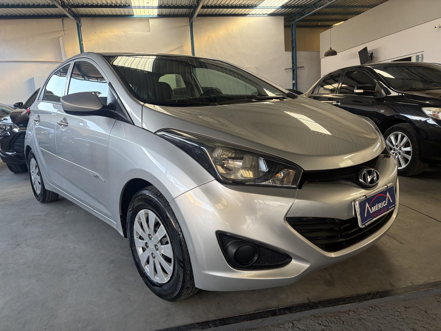HYUNDAI HB 20 Hatch - Foto