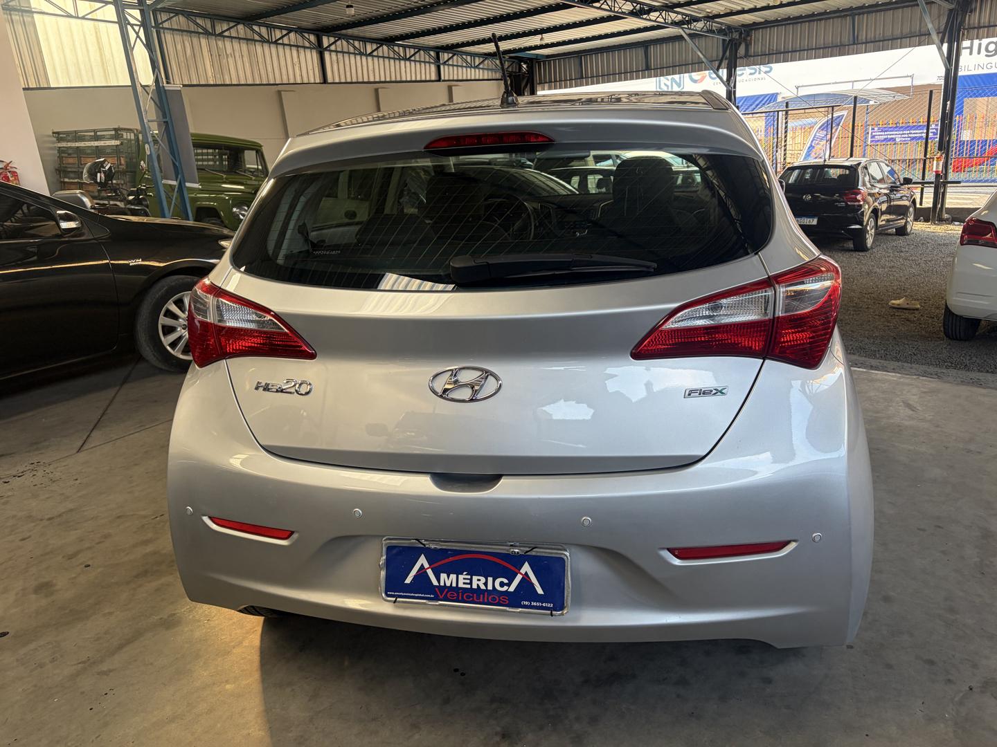 HYUNDAI HB 20 Hatch - Foto