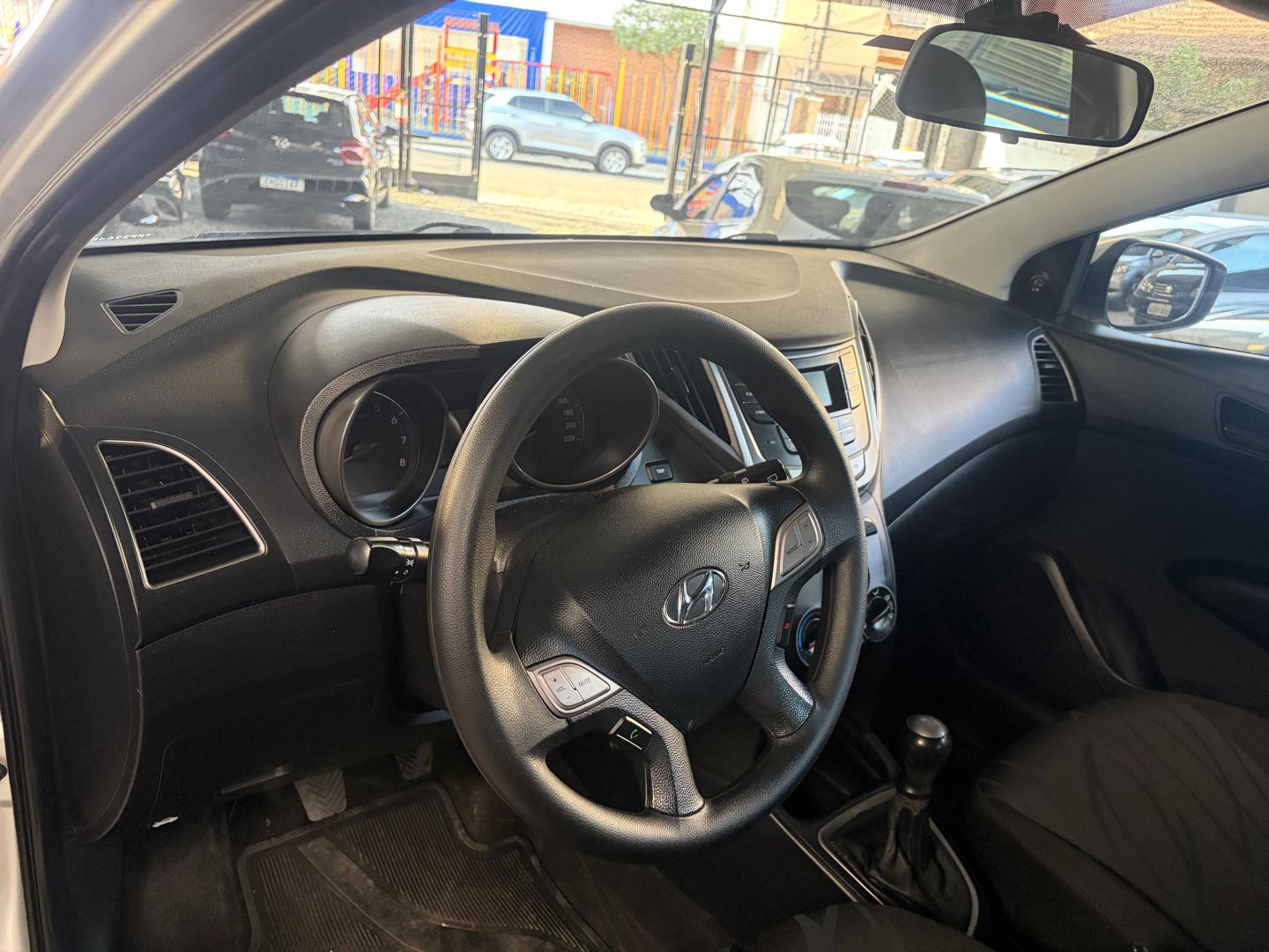 HYUNDAI HB 20 Hatch - Foto
