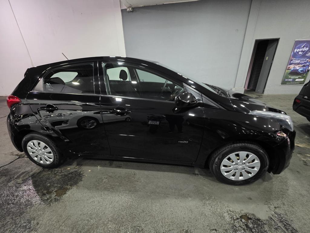 HYUNDAI HB 20 Hatch - Foto