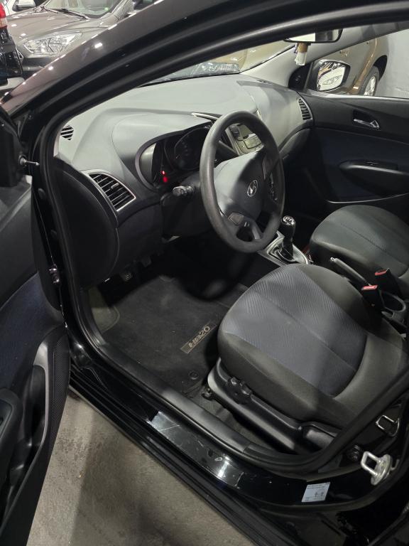 HYUNDAI HB 20 Hatch - Foto