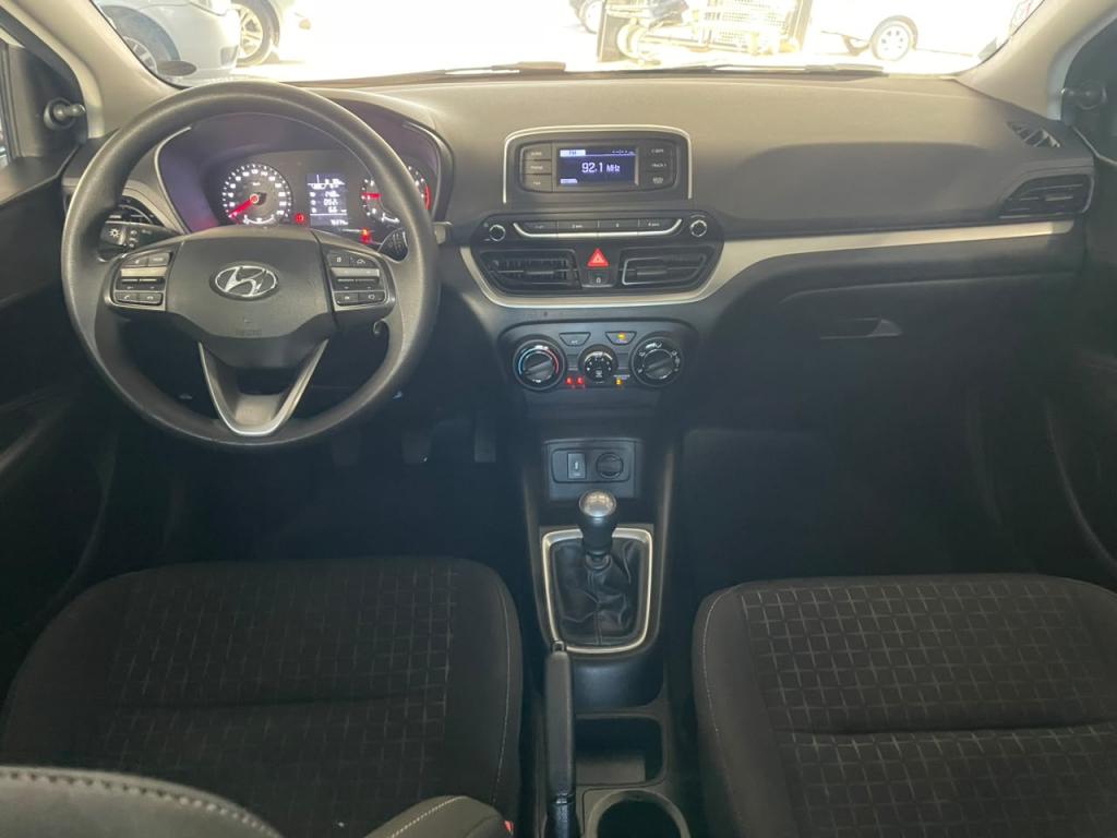 HYUNDAI HB 20 Hatch - Foto