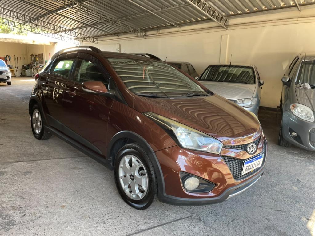 HYUNDAI HB 20 Hatch X - Foto