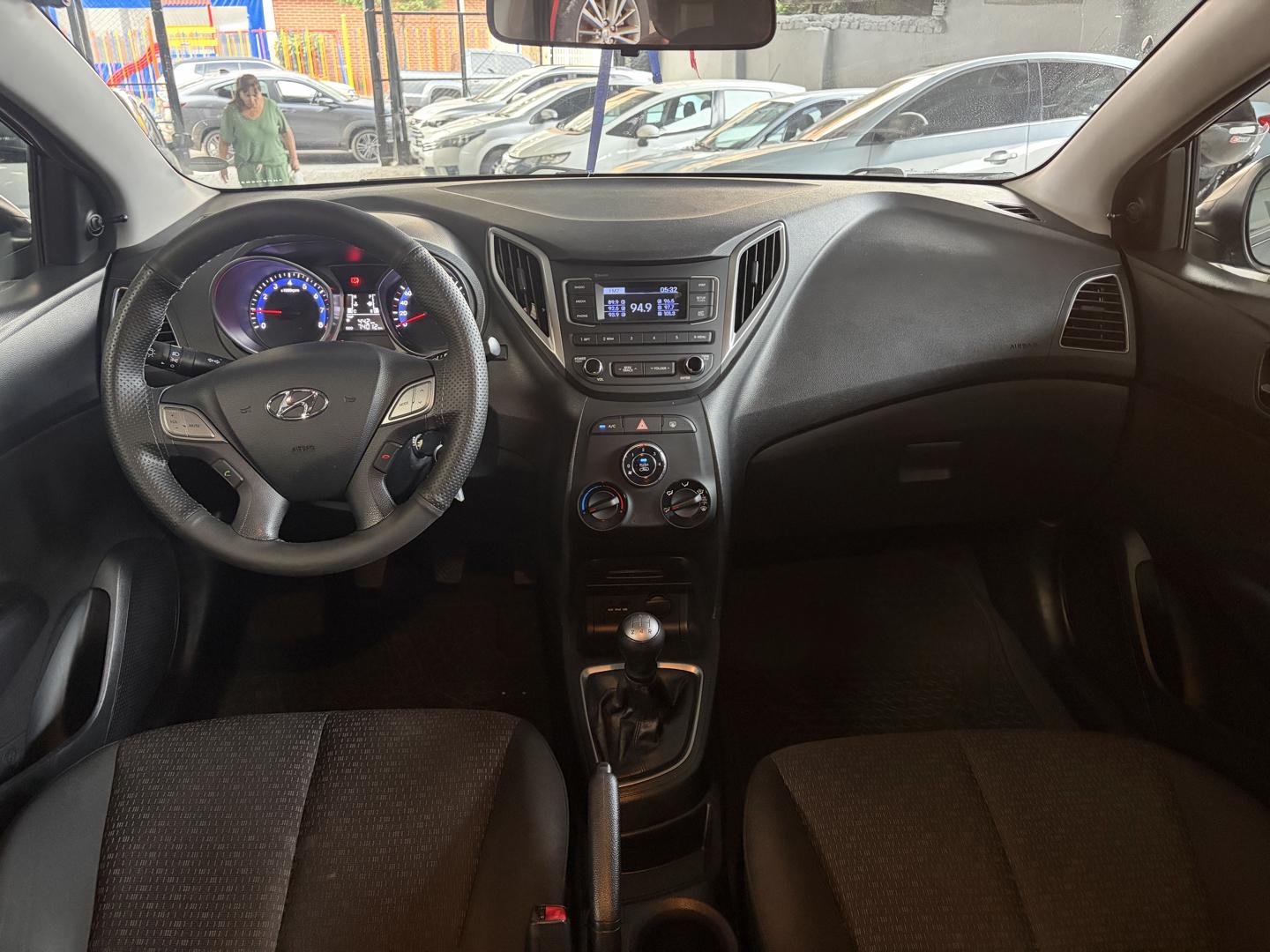 HYUNDAI HB 20 Hatch - Foto