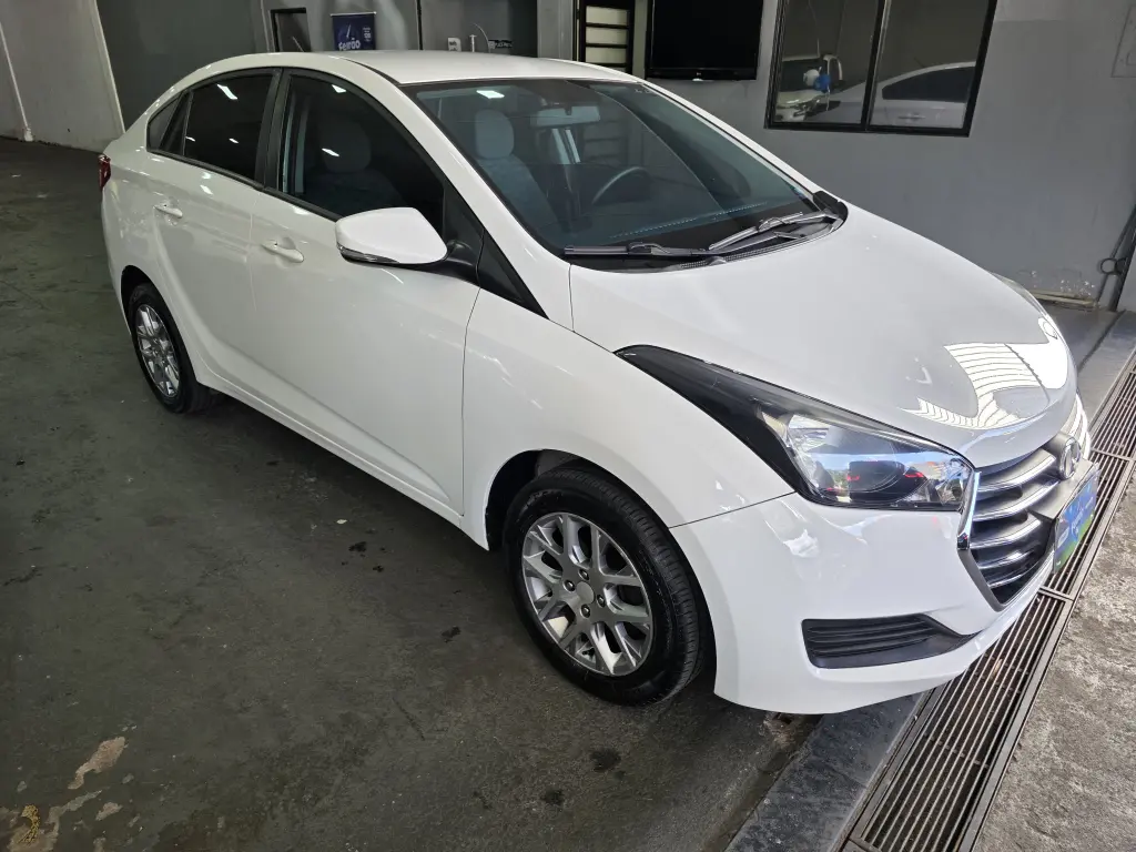 HYUNDAI HB 20 Sedan - Foto