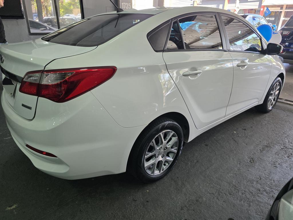 HYUNDAI HB 20 Sedan - Foto