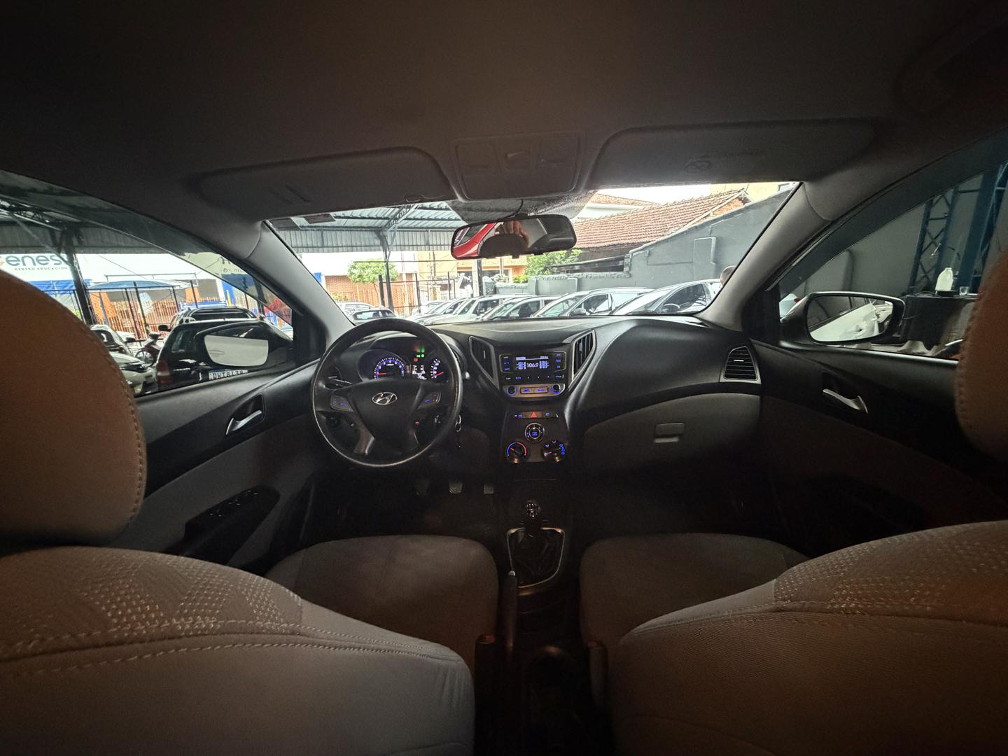 HYUNDAI HB 20 Sedan - Foto