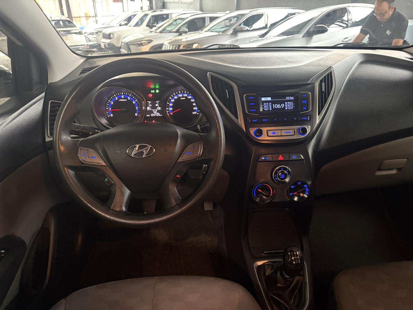 HYUNDAI HB 20 Sedan - Foto