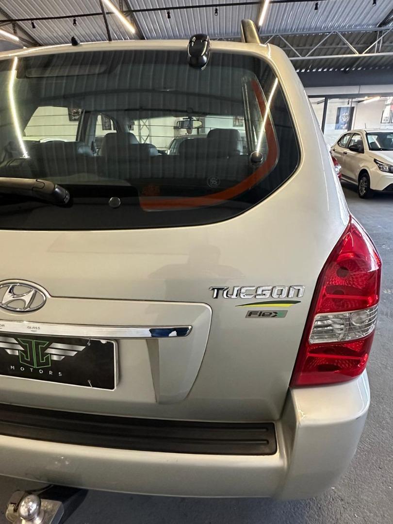 HYUNDAI Tucson - Miniatura
