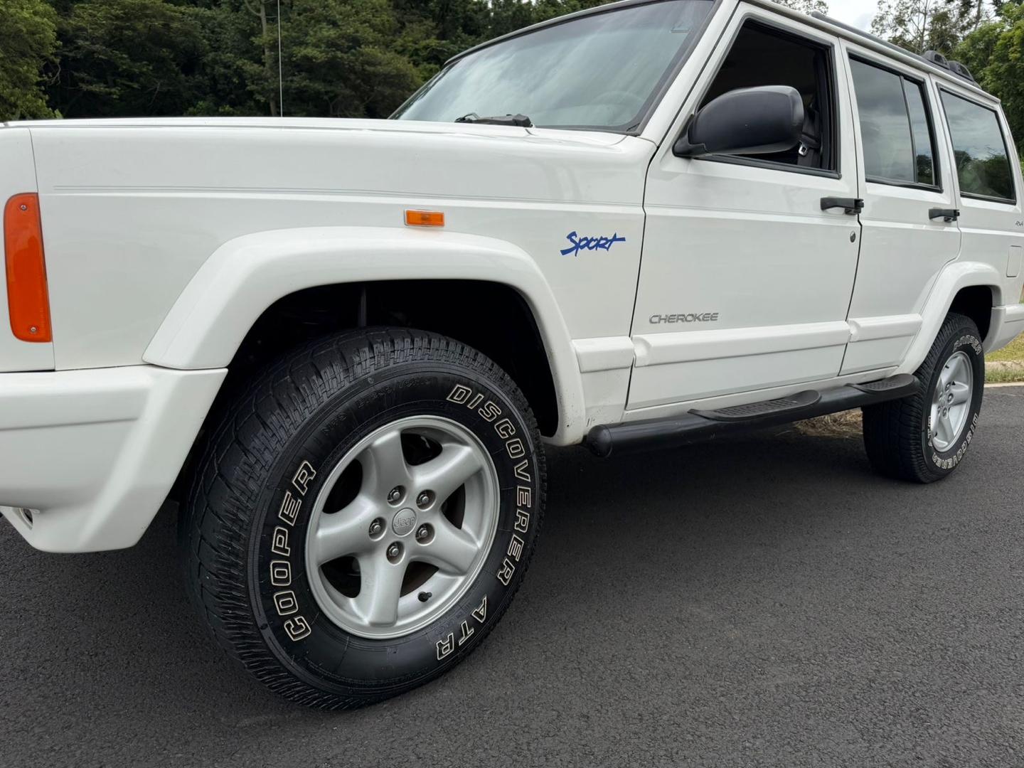 JEEP Cherokee - Foto