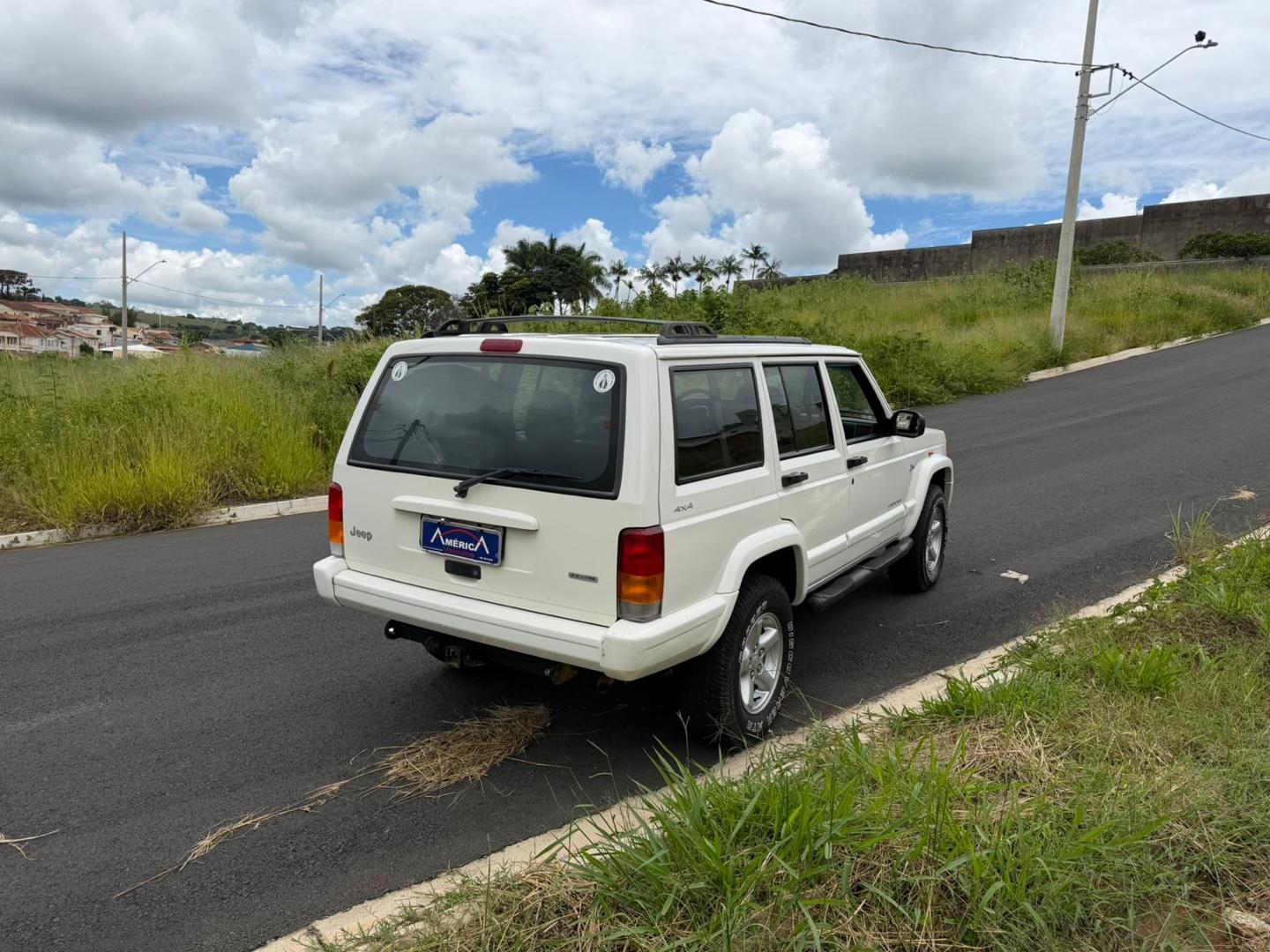 JEEP Cherokee - Foto