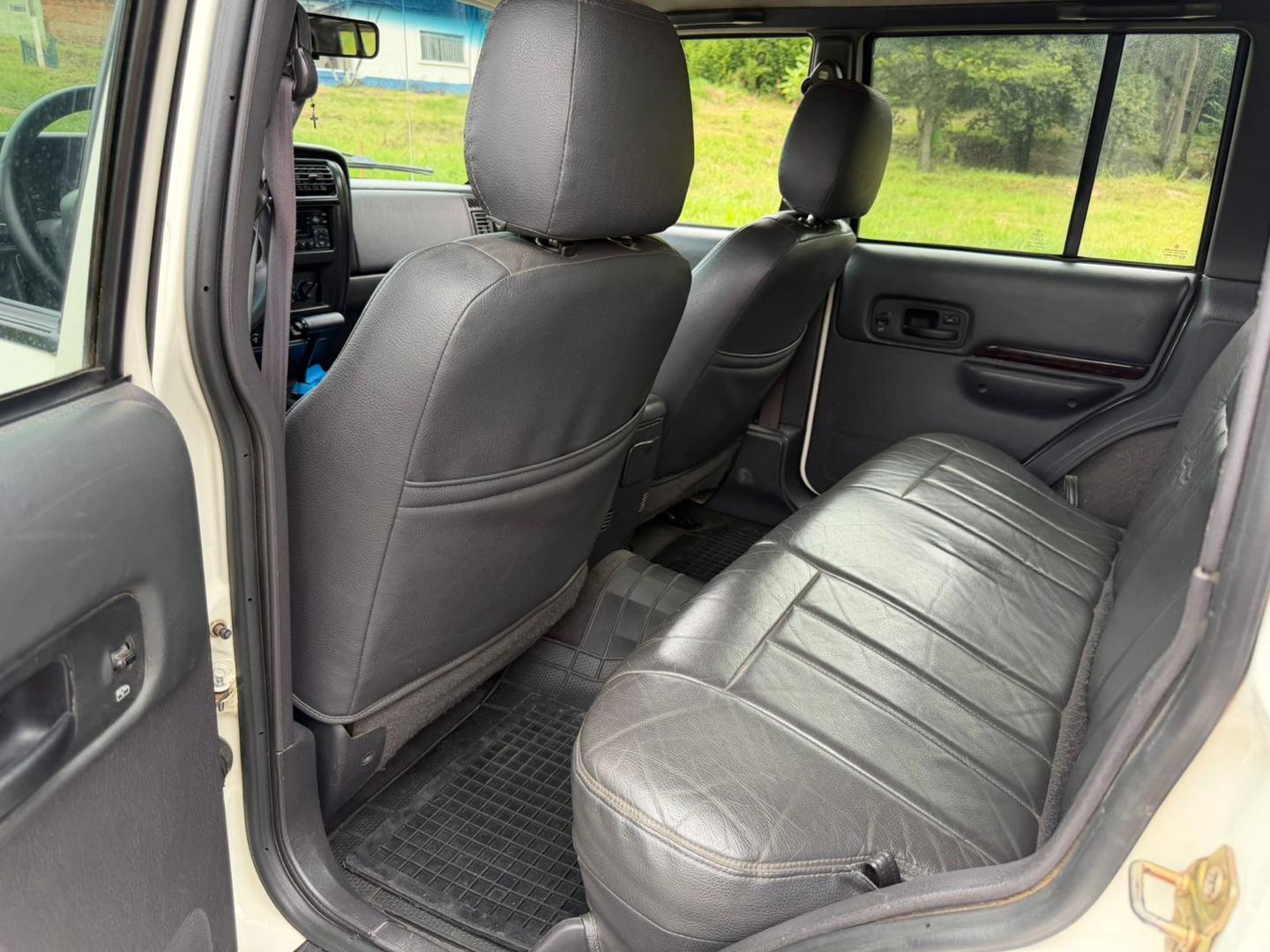 JEEP Cherokee - Foto