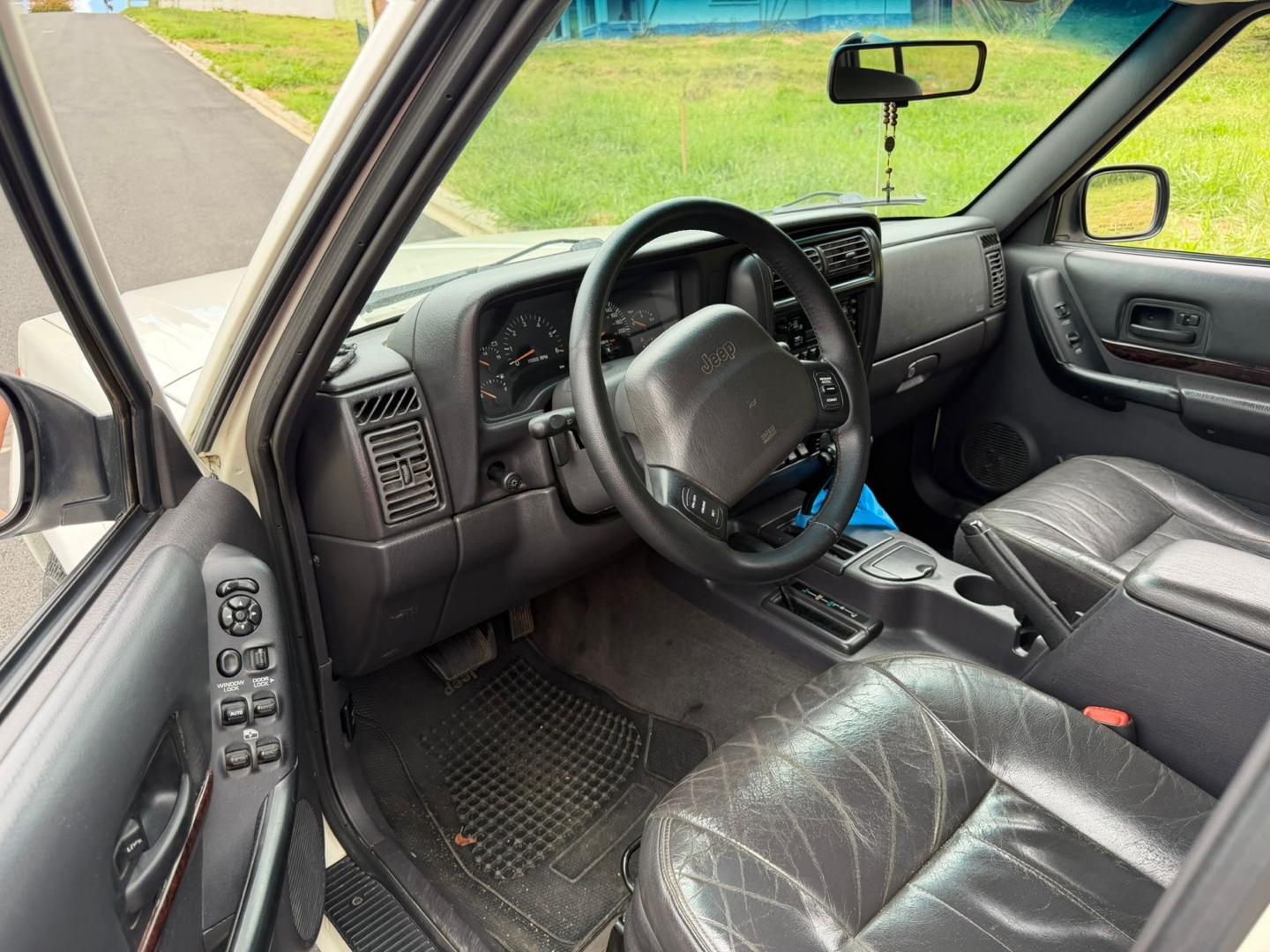 JEEP Cherokee - Foto