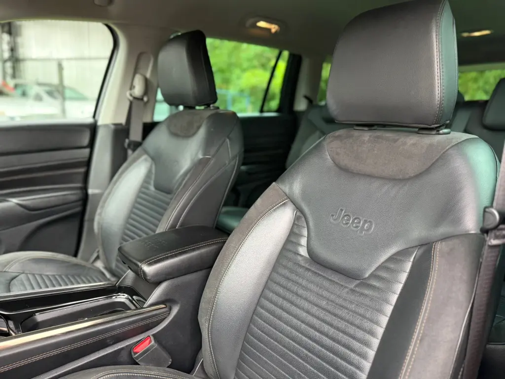 JEEP Commander - Foto