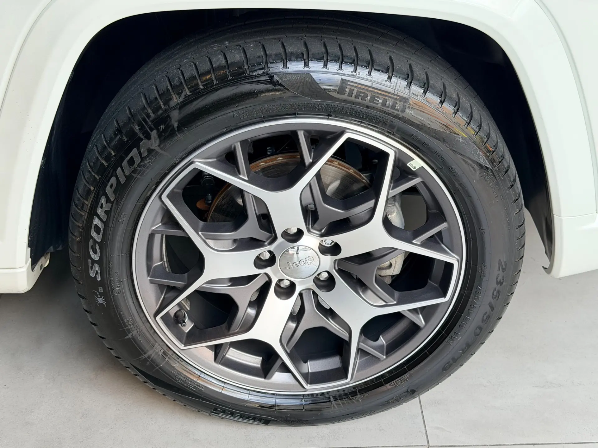 JEEP Commander - Foto