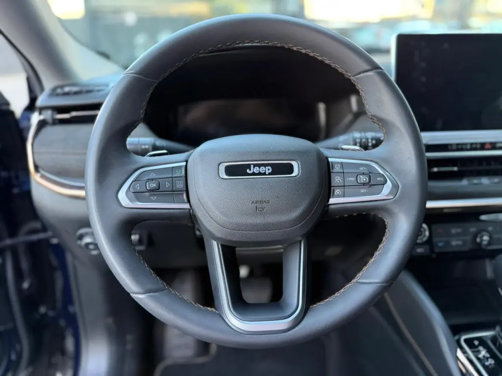 JEEP Commander - Foto