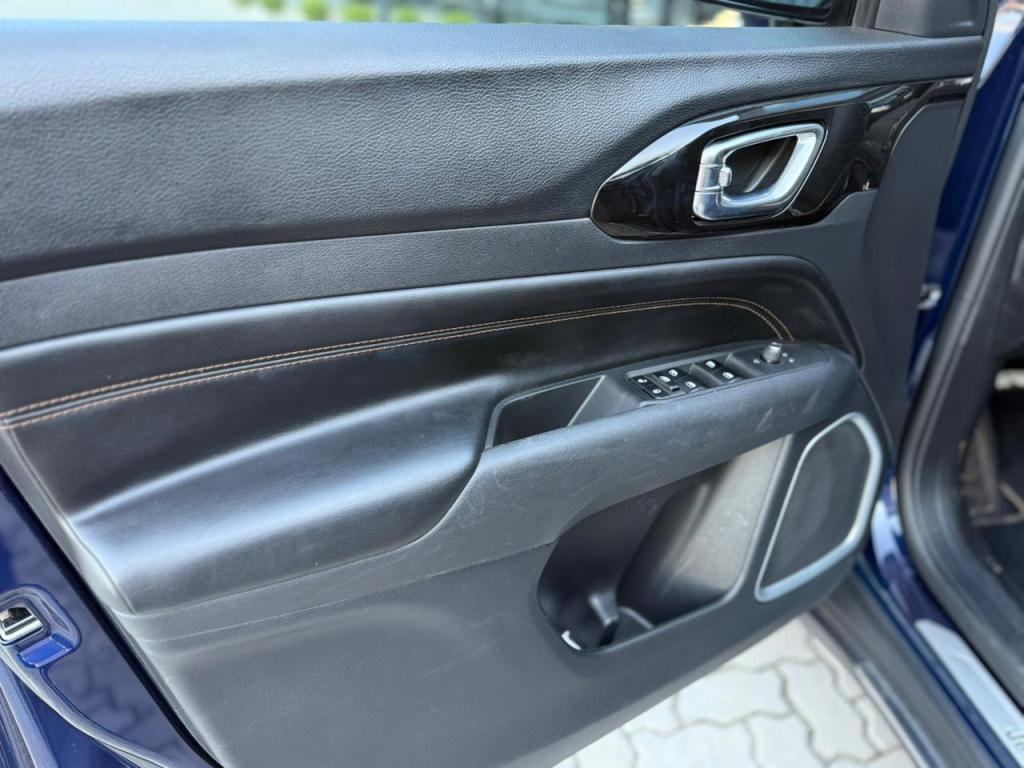 JEEP Commander - Foto