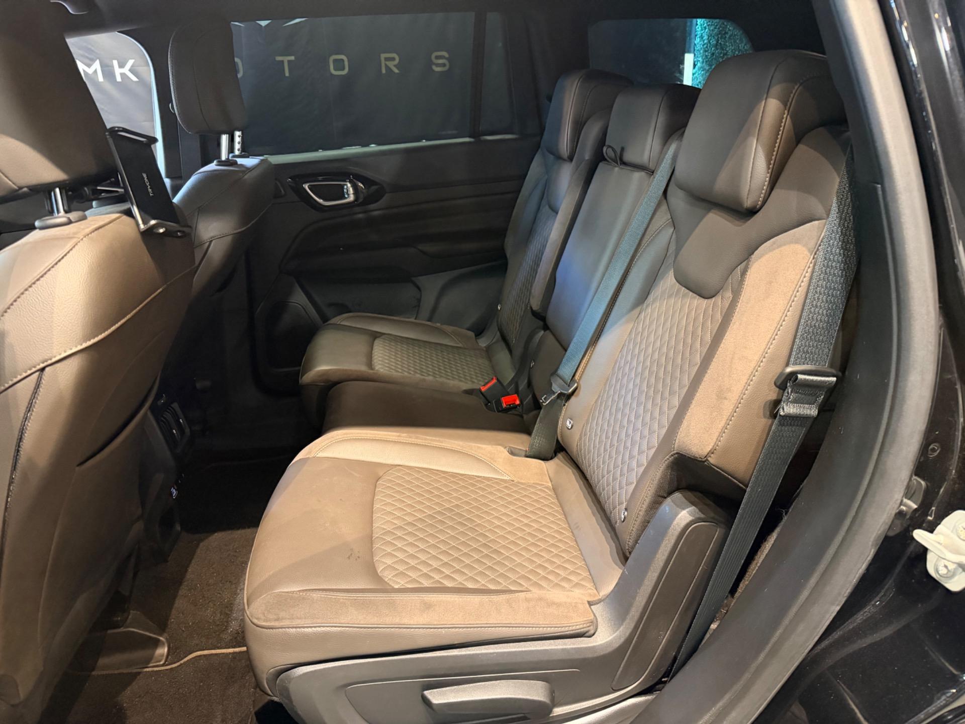 JEEP Commander - Foto