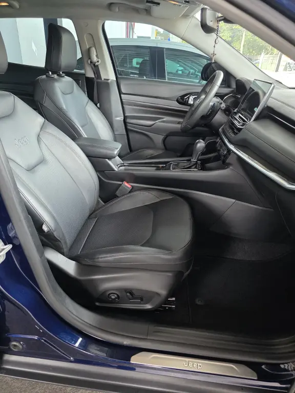 JEEP Compass - Foto