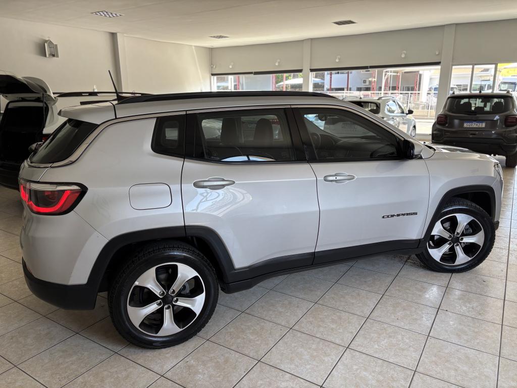 JEEP Compass - Foto