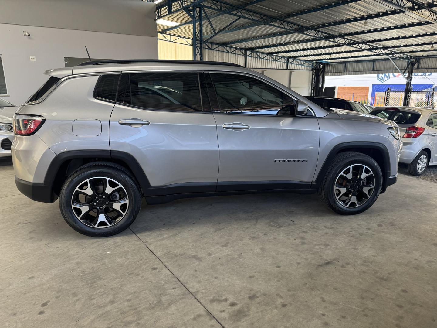 JEEP Compass - Foto