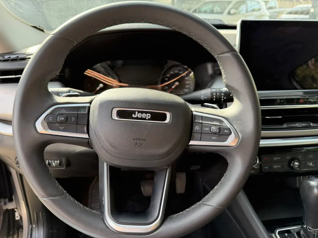 JEEP Compass - Foto