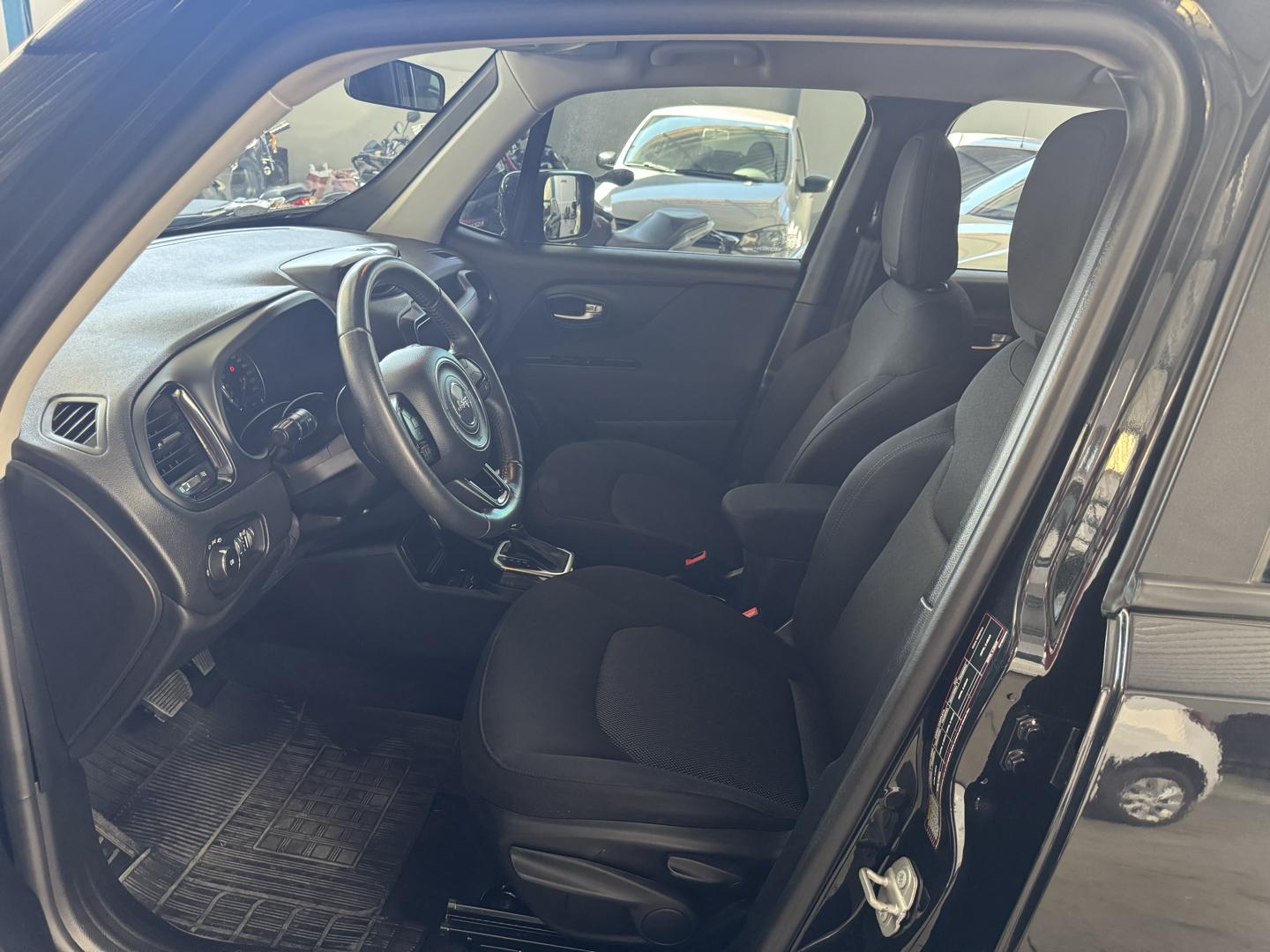 JEEP Renegade - Foto