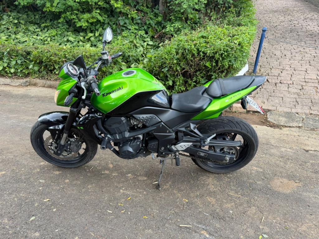 KAWASAKI Z 750 - Foto