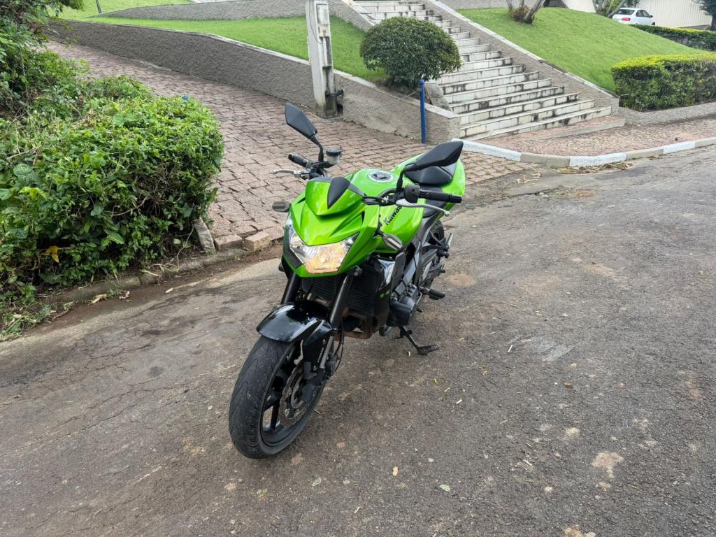 KAWASAKI Z 750 - Foto