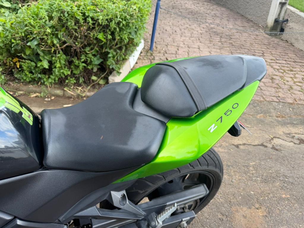 KAWASAKI Z 750 - Foto