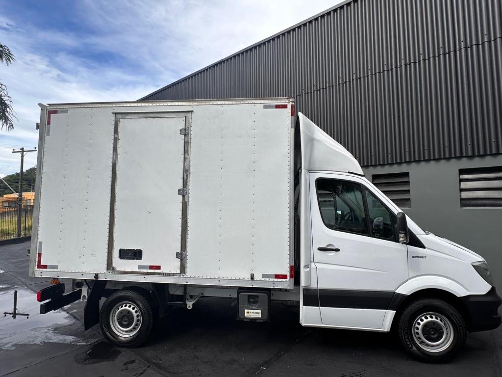 MERCEDES-BENZ Sprinter - Foto