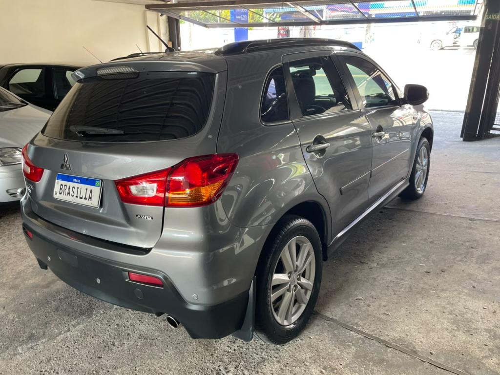 MITSUBISHI ASX - Foto