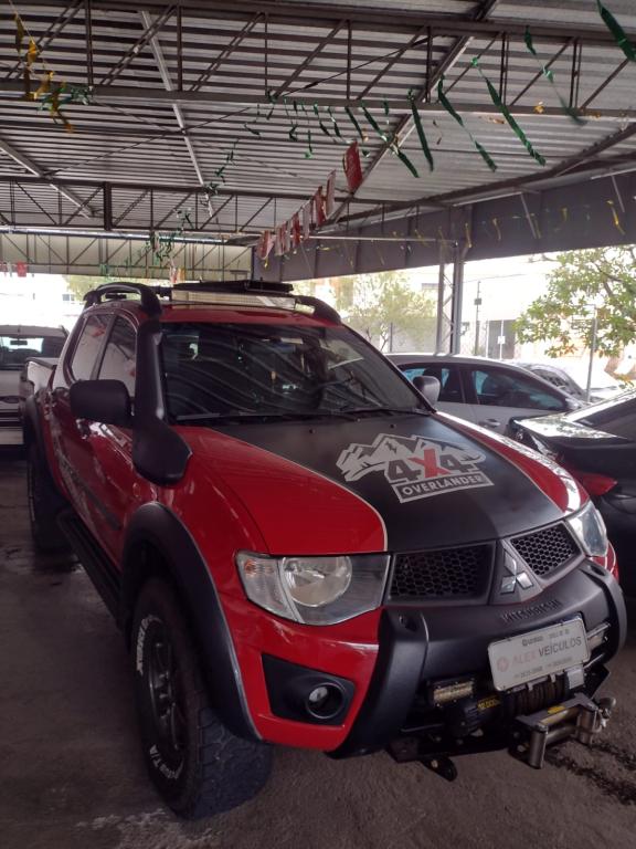 MITSUBISHI L 200 Triton - Foto