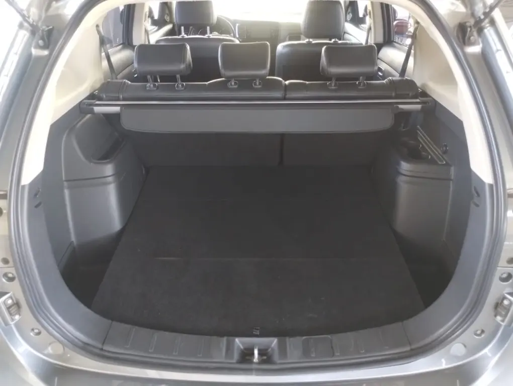 MITSUBISHI Outlander - Foto