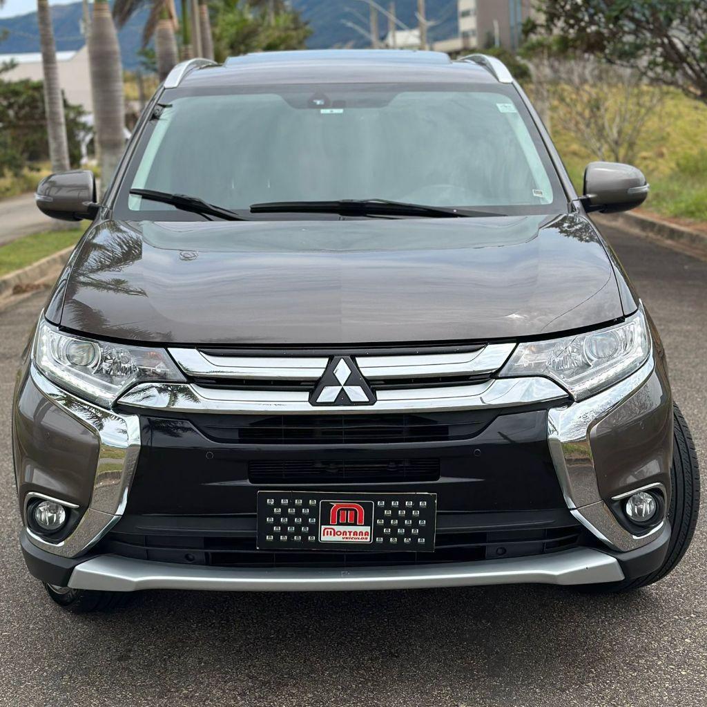 MITSUBISHI Outlander - Foto
