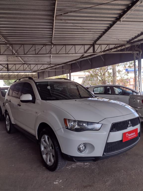 MITSUBISHI Outlander - Foto