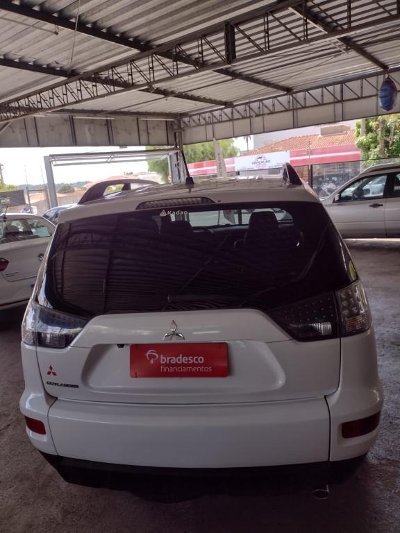 MITSUBISHI Outlander - Foto