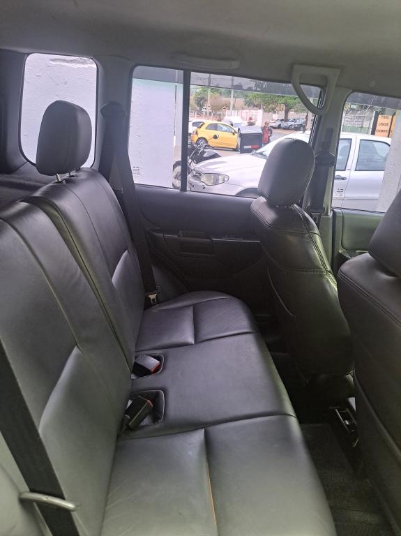 MITSUBISHI Pajero TR4 - Foto