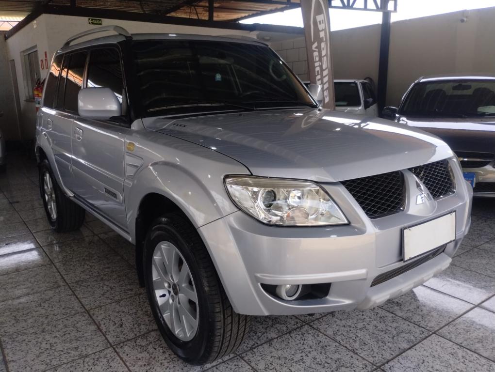 MITSUBISHI Pajero TR4 - Foto