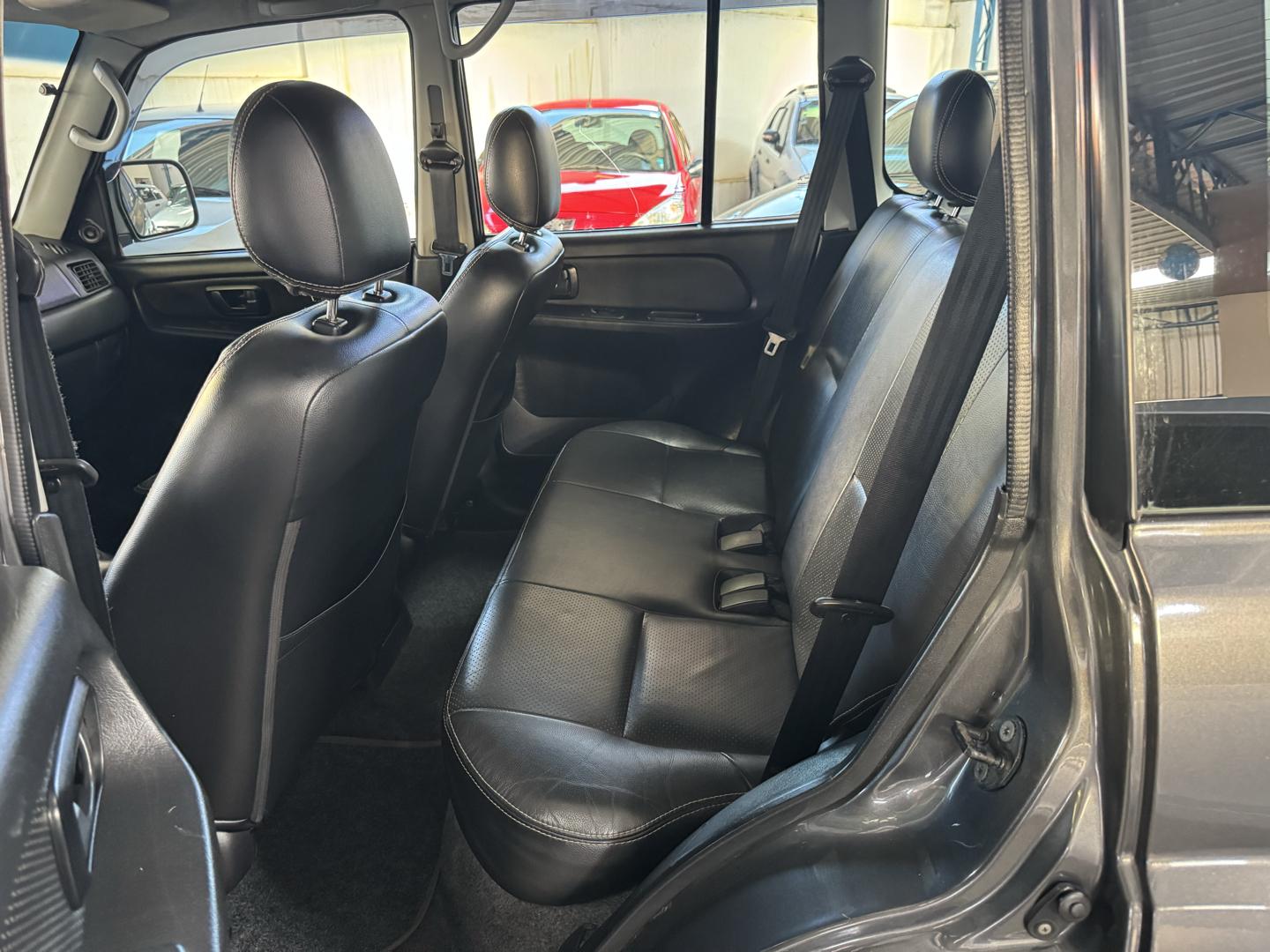 MITSUBISHI Pajero TR4 - Foto